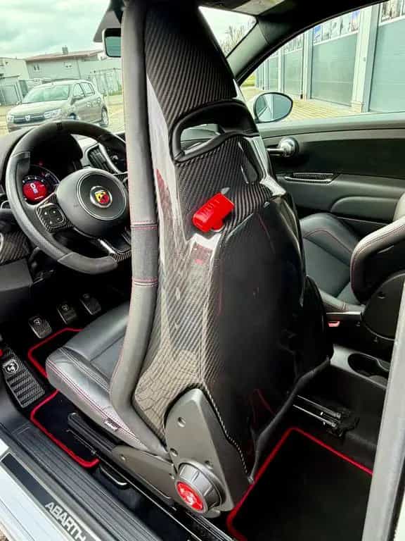 Abarth 595 esseesse BREMBO *Akrapovic*CARBON*Beats 01/2020-photo-32