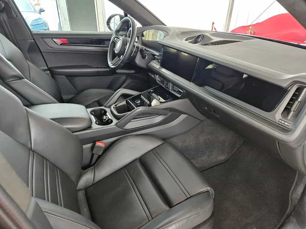 Porsche Cayenne GTS Coupe *360°/BOSE/Matrix/18Wege* 09/2024-photo-12