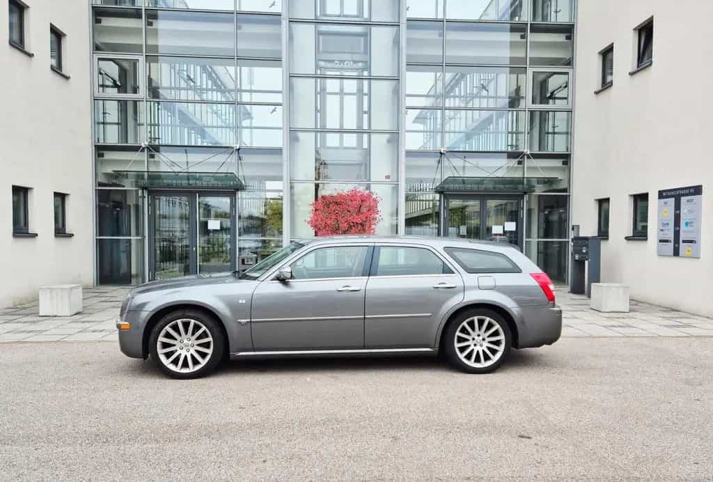 Chrysler 300C Touring 5.7 V8 HEMI Automatik 07/2008-photo-1