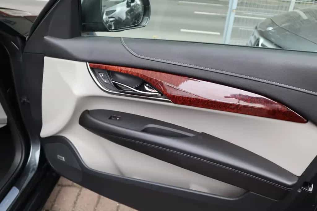 Cadillac ATS Premium deutsches Modell !Head-Up Leder Navi 08/2016-photo-12