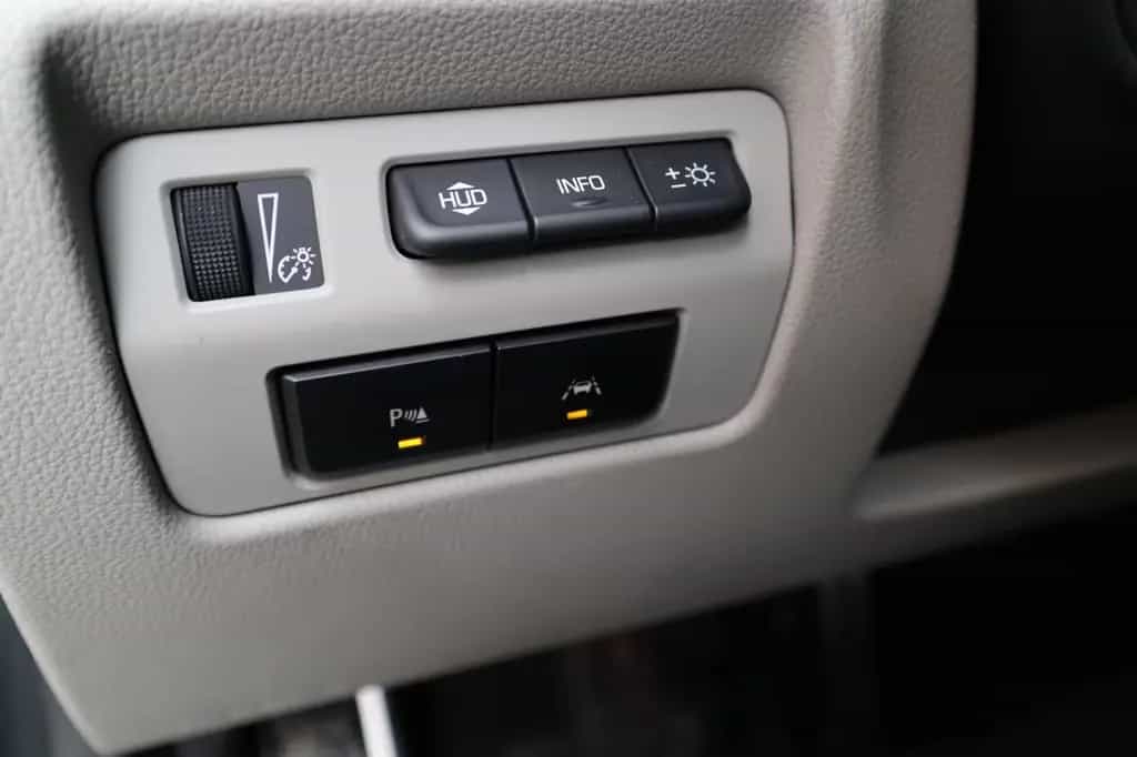 Cadillac ATS Premium deutsches Modell !Head-Up Leder Navi 08/2016-photo-18