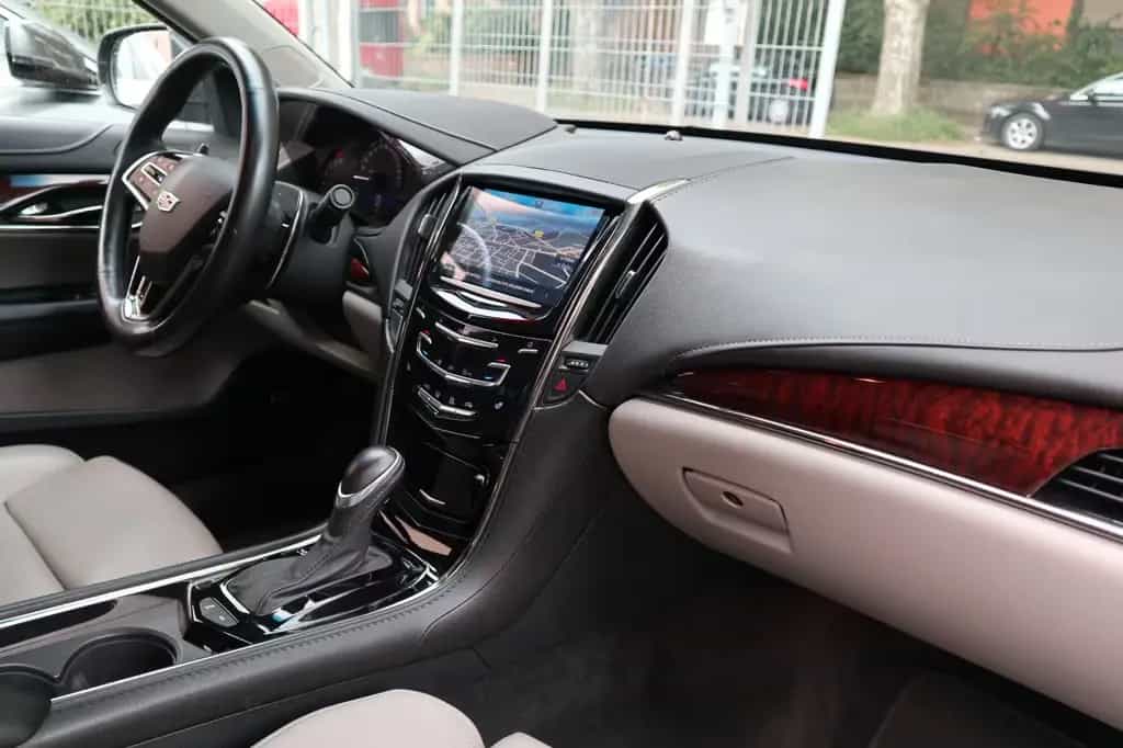 Cadillac ATS Premium deutsches Modell !Head-Up Leder Navi 08/2016-photo-6