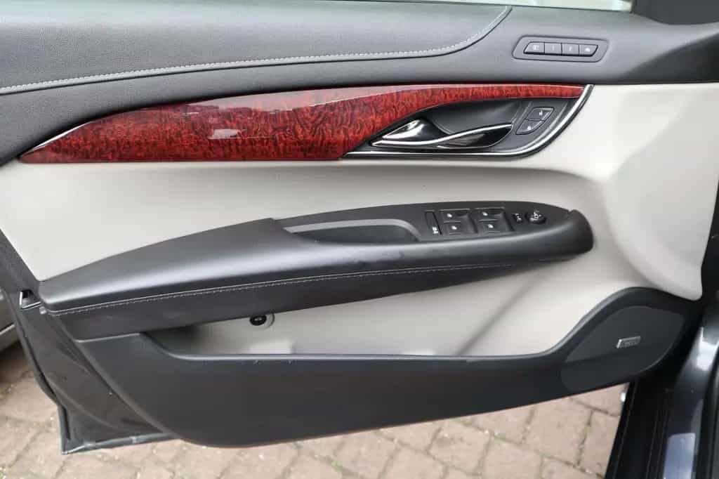 Cadillac ATS Premium deutsches Modell !Head-Up Leder Navi 08/2016-photo-7
