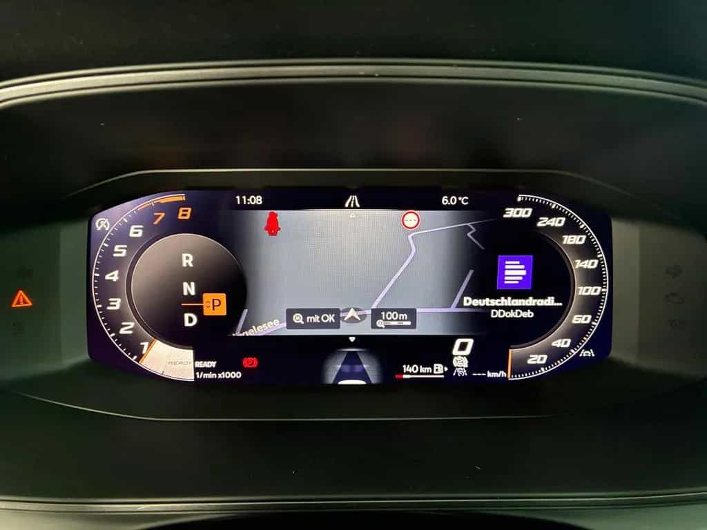 Cupra Formentor 1.5 eTSI DSG NAVI LED 360°KAMERA ACC 12/2024-photo-9
