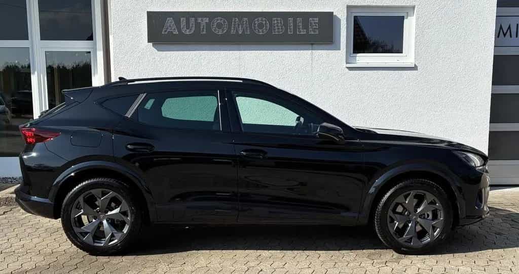 Cupra Formentor 1.5 eTSI DSG NAVI LED 360°KAMERA ACC 12/2024-photo-2