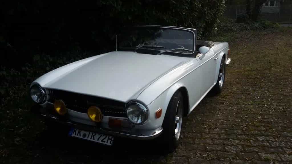 Triumph TR6 PI 06/1972-photo-1