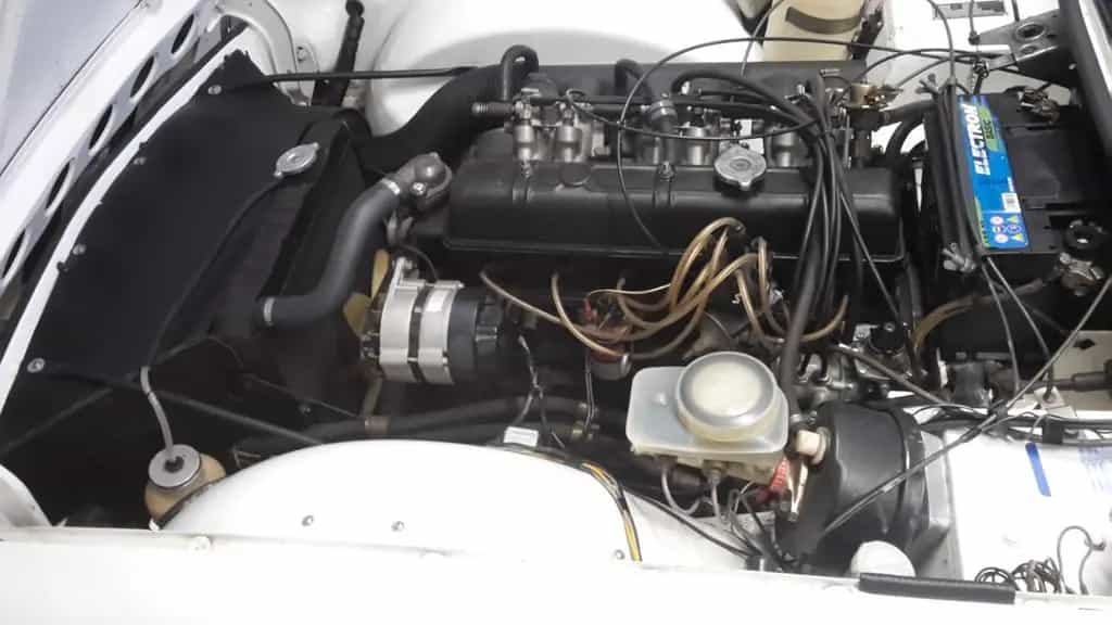 Triumph TR6 PI 06/1972-photo-9