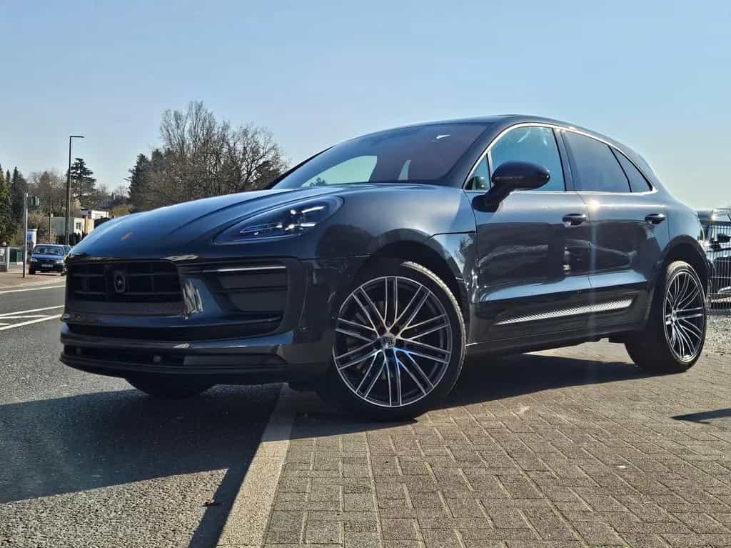 Porsche Macan Turbo 21Zoll DeutschesFahrzeug Panorama 03/2023-photo-20