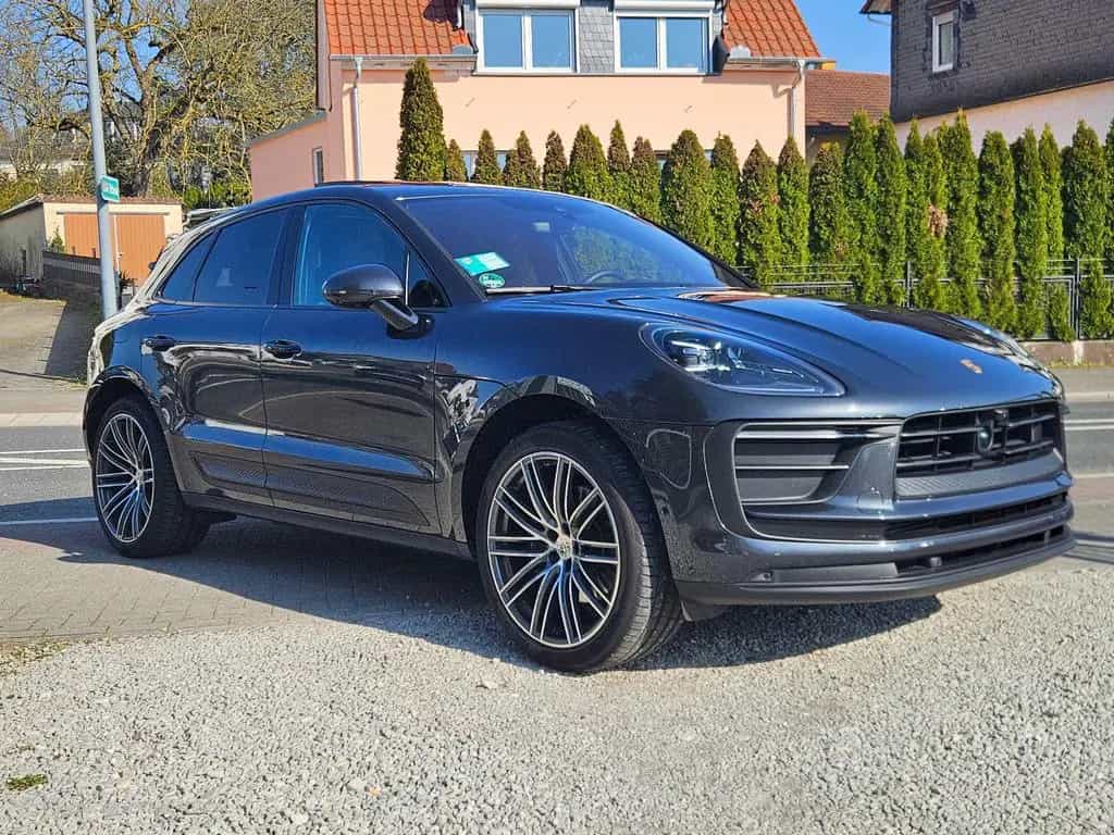 Porsche Macan Turbo 21Zoll DeutschesFahrzeug Panorama 03/2023-photo-3