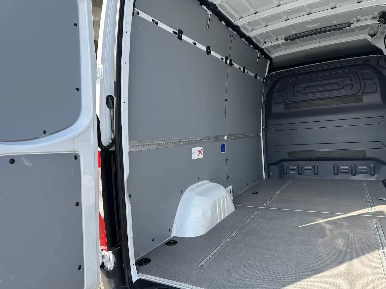 Mercedes-Benz Sprinter 11/2020-photo-23