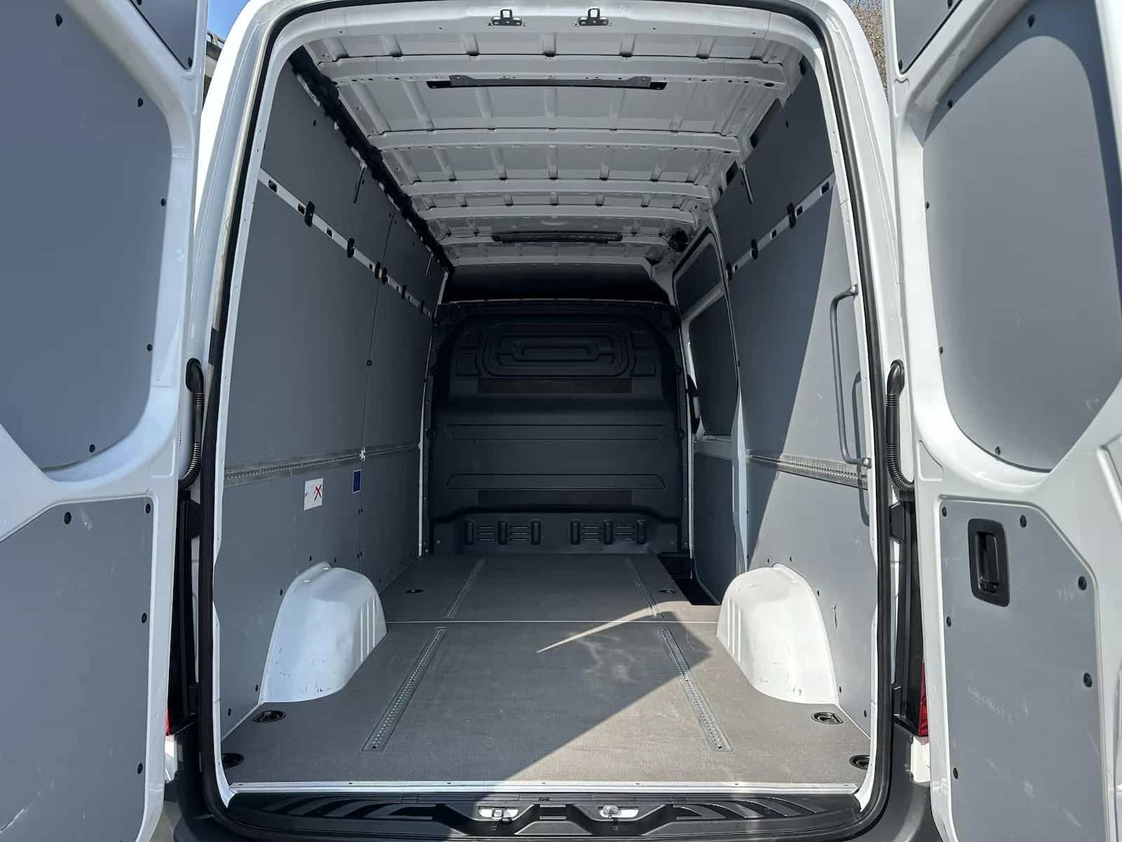 Mercedes-Benz Sprinter 11/2020-photo-25