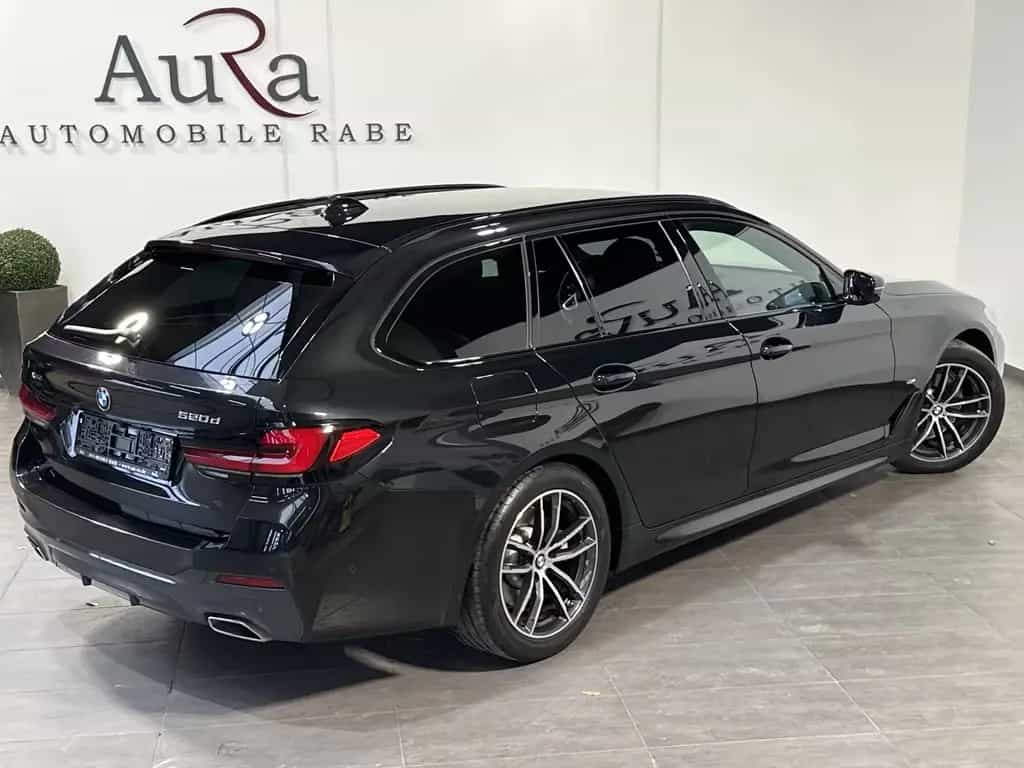 BMW 5 Series 520d Touring xDrive M-Sport NAV+LED+AHK+KAM+ACC 12/2023-photo-4