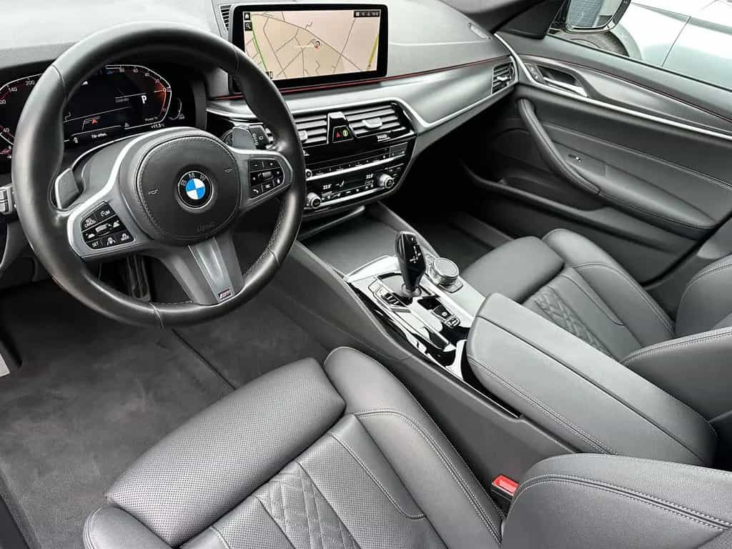 BMW 5 Series 520d Touring xDrive M-Sport NAV+LED+AHK+KAM+ACC 12/2023-photo-7