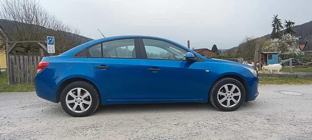 Chevrolet Cruze 1.6 LS LS 03/2011-photo-4