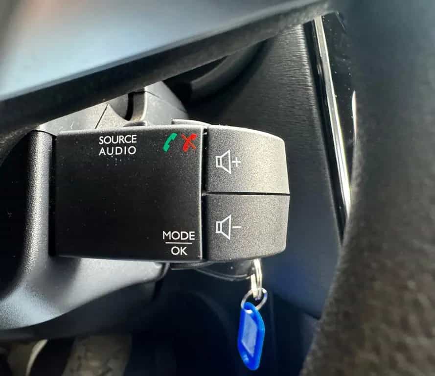 Dacia Dokker Comfort 102PS - AHK - Nur 63263km ! 05/2018-photo-14