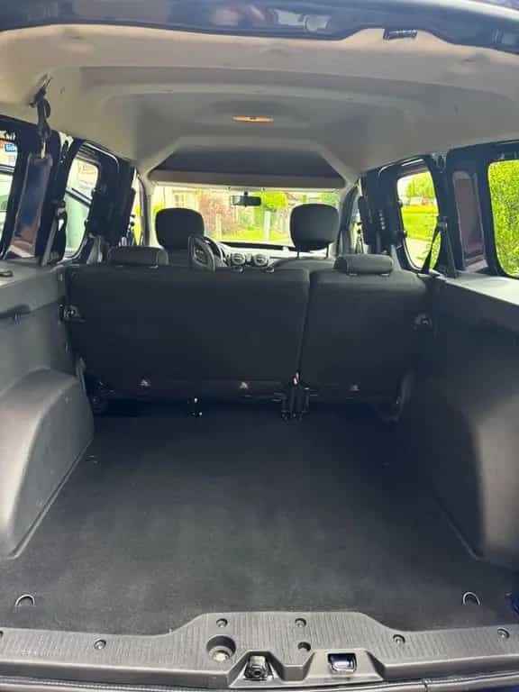 Dacia Dokker Comfort 102PS - AHK - Nur 63263km ! 05/2018-photo-21