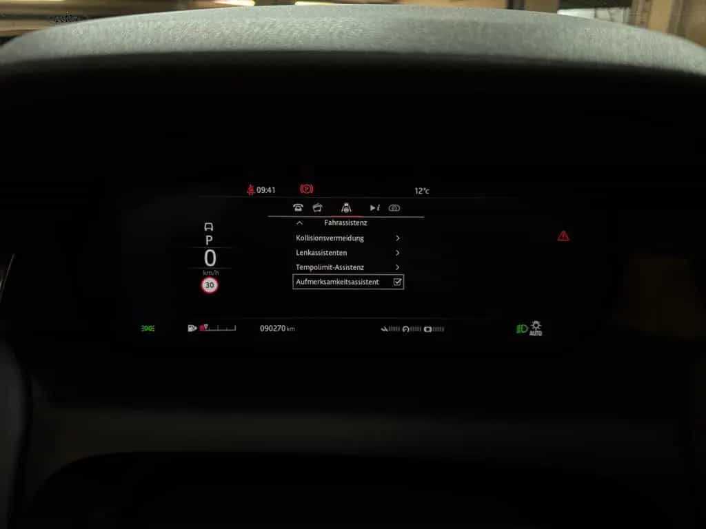 Land Rover Discovery Sport SE AWD/V-Leder/Pano/Navi/Apple 07/2020-photo-17