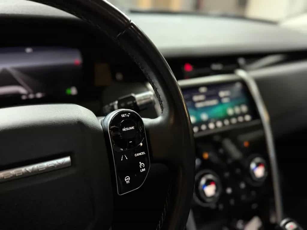 Land Rover Discovery Sport SE AWD/V-Leder/Pano/Navi/Apple 07/2020-photo-22