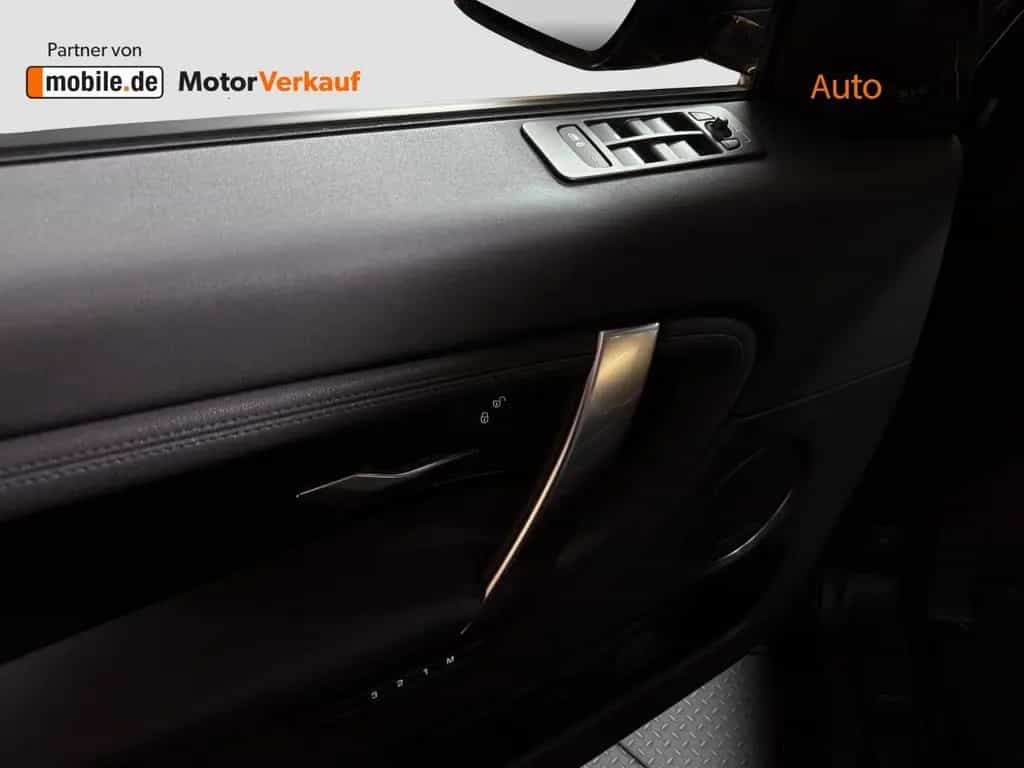 Land Rover Discovery Sport SE AWD/V-Leder/Pano/Navi/Apple 07/2020-photo-34