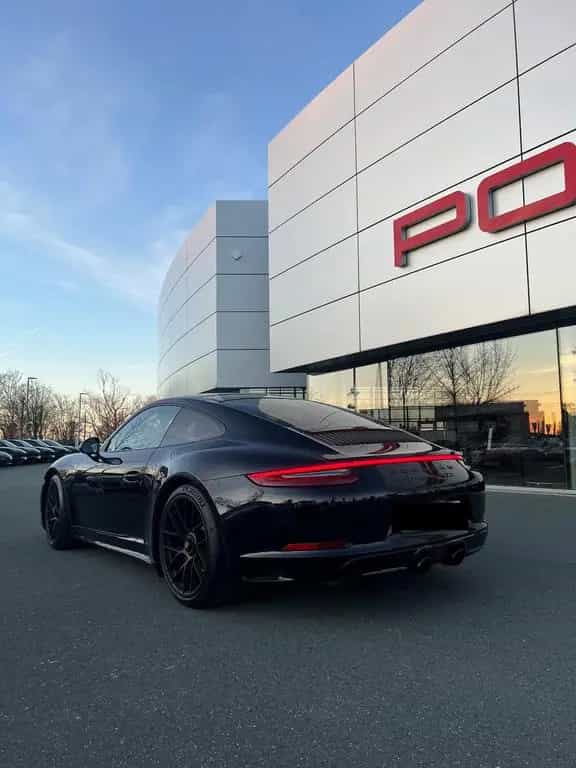 Porsche 991.2 CARRERA 4 GTS PDLS+ APPROVED*18 WEGE* PANO 11/2017-photo-1