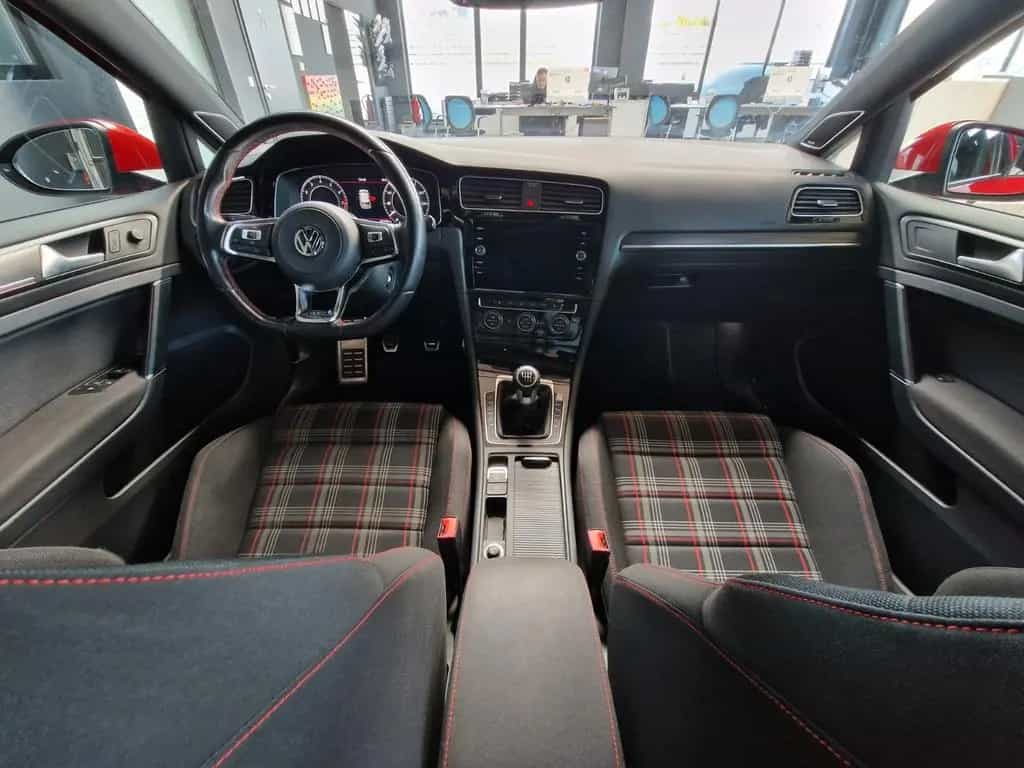 Volkswagen Golf GTI Performance 2,0TSI*STANDHZG*PANO*KAMERA 01/2019-photo-11