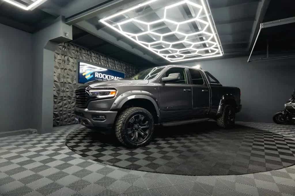 Dodge RAM 5.7 V8 HEMI 4x4 OFFROAD LONGBED Limited LED 01/2020-photo-22