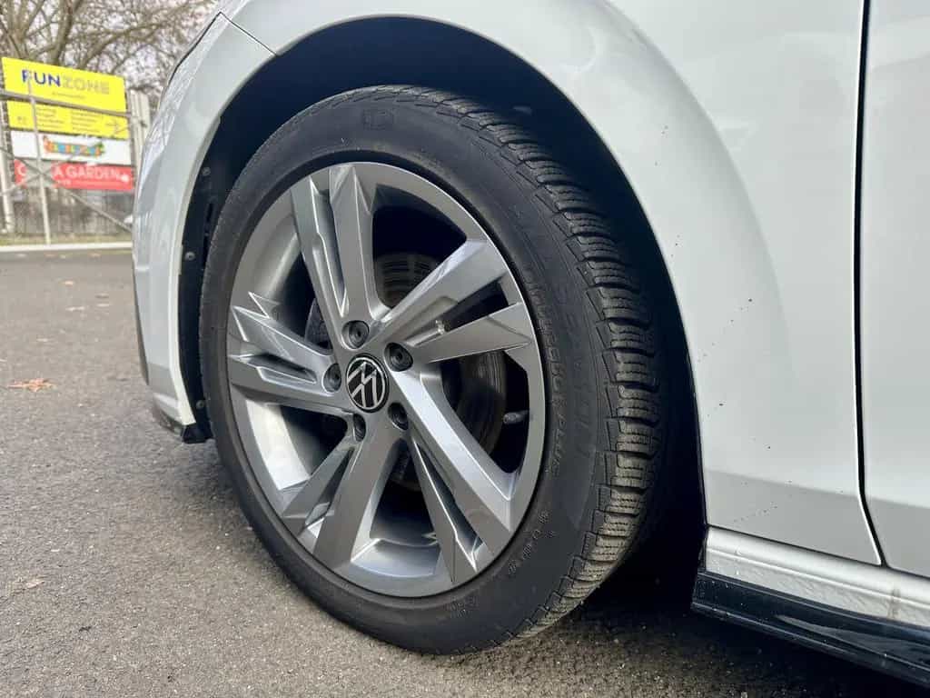 Volkswagen Golf Variant R-Line Navi Winterpaket 06/2021-photo-19