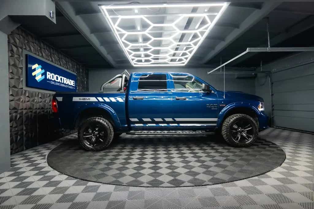 Dodge RAM 5.7 V8 HEMI 4x4 OFFROAD Night-Paket *LED*AHK 10/2019-photo-12