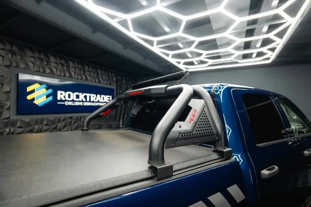 Dodge RAM 5.7 V8 HEMI 4x4 OFFROAD Night-Paket *LED*AHK 10/2019-photo-18