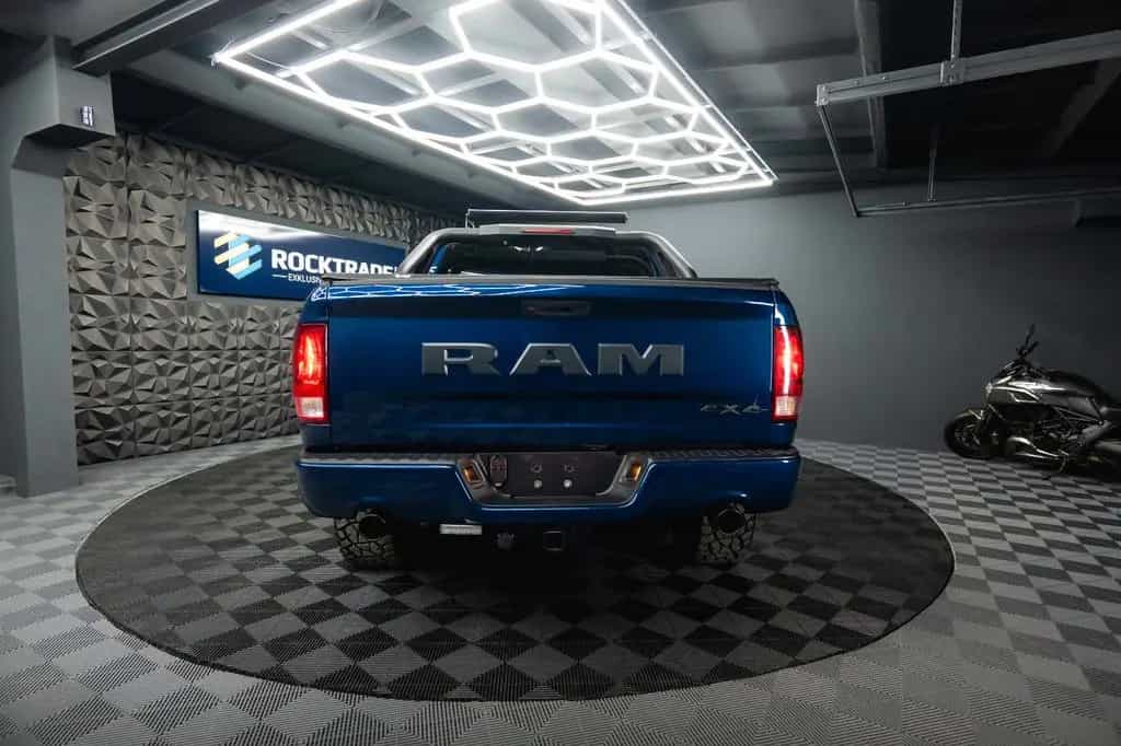 Dodge RAM 5.7 V8 HEMI 4x4 OFFROAD Night-Paket *LED*AHK 10/2019-photo-20