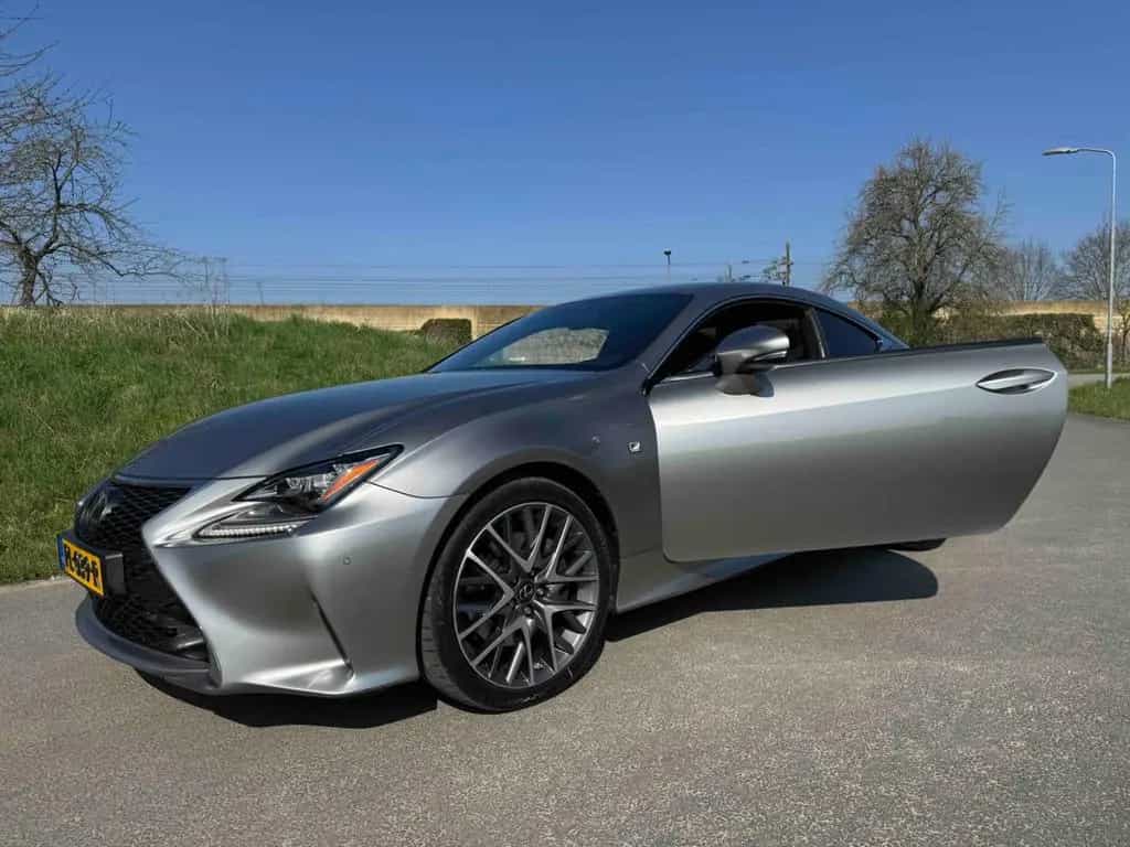Lexus RC 300 h F SPORT Liebhaberfahrzeug 07/2017-photo-0