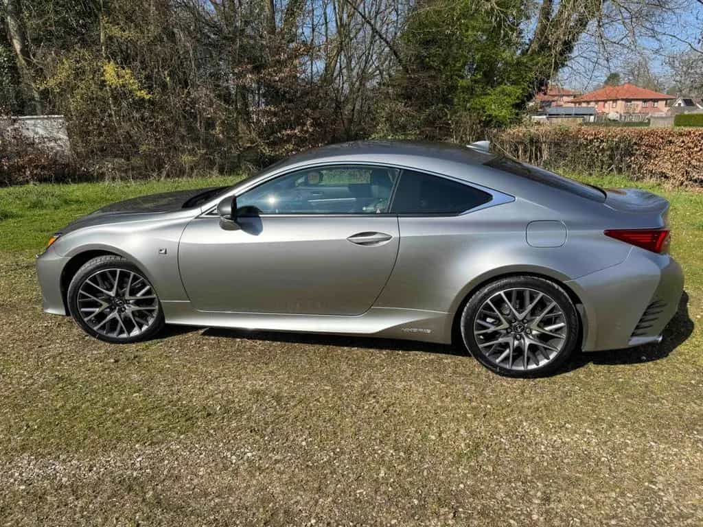 Lexus RC 300 h F SPORT Liebhaberfahrzeug 07/2017-photo-1