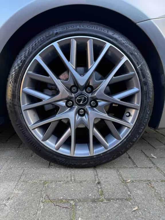 Lexus RC 300 h F SPORT Liebhaberfahrzeug 07/2017-photo-10