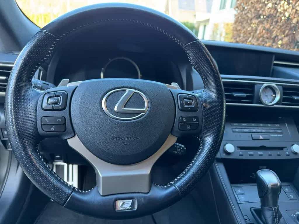 Lexus RC 300 h F SPORT Liebhaberfahrzeug 07/2017-photo-16