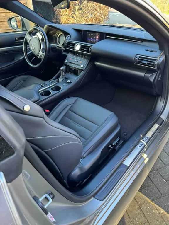 Lexus RC 300 h F SPORT Liebhaberfahrzeug 07/2017-photo-7