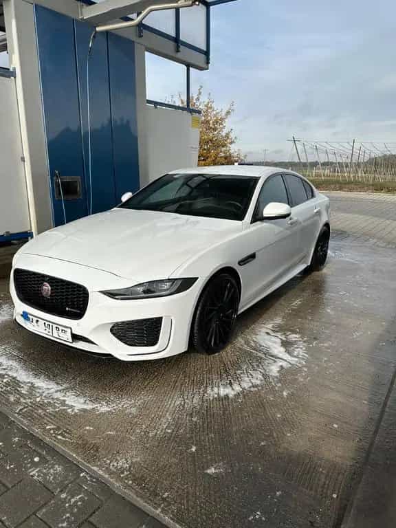 Jaguar XE P250 R-DYNAMIC BLACK Automatik R-DYNAMIC ... 05/2020-photo-0