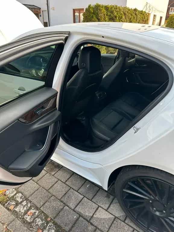 Jaguar XE P250 R-DYNAMIC BLACK Automatik R-DYNAMIC ... 05/2020-photo-10