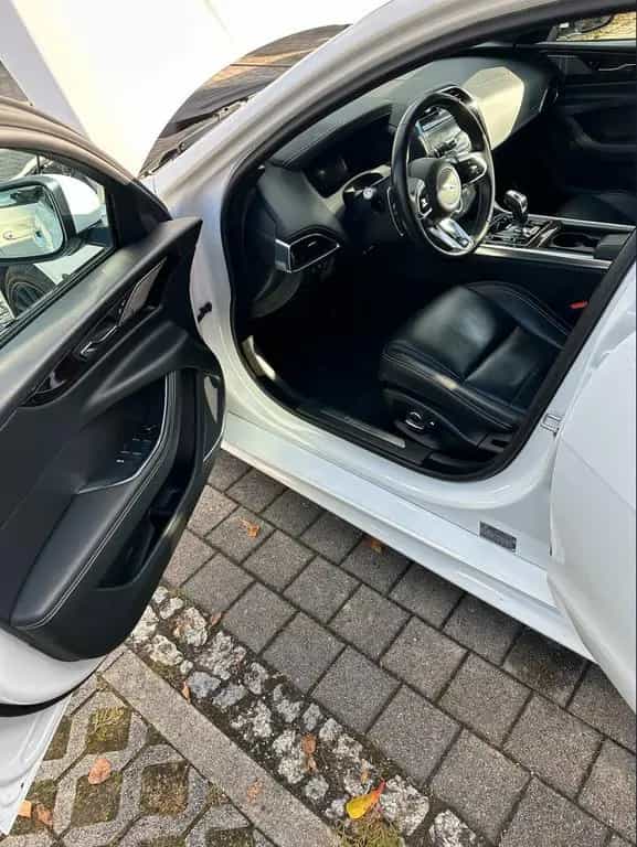 Jaguar XE P250 R-DYNAMIC BLACK Automatik R-DYNAMIC ... 05/2020-photo-12