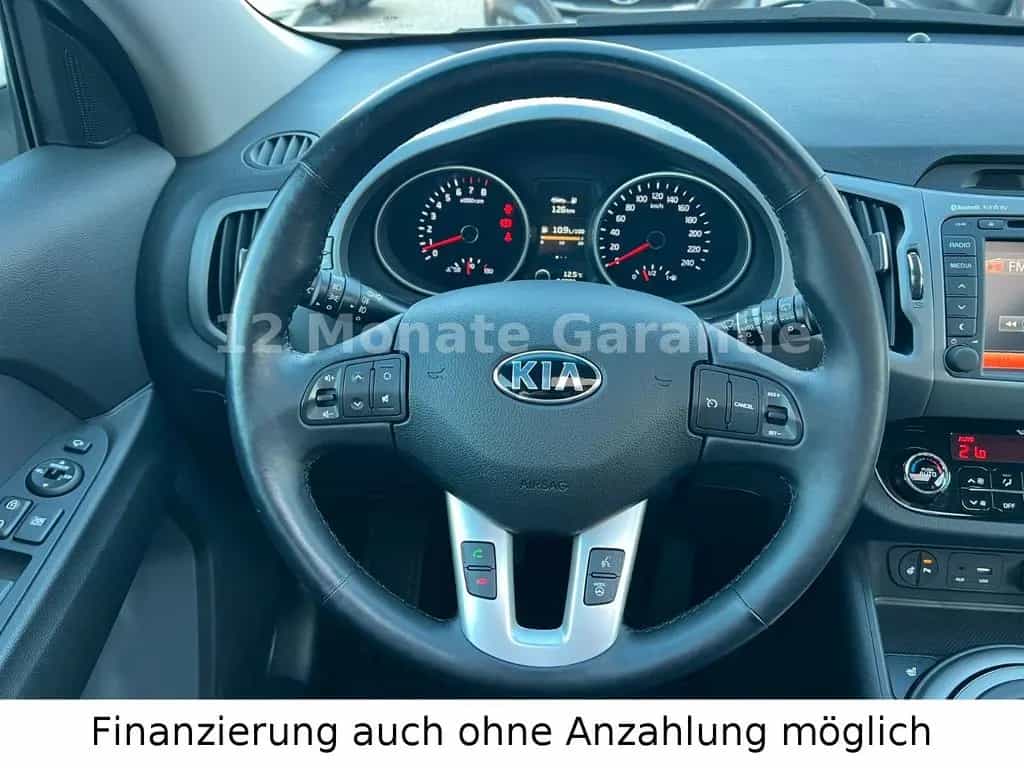 Kia Sportage 2.0 GDI AWD Spirit Panorama-Dach Navi 11/2015-photo-17