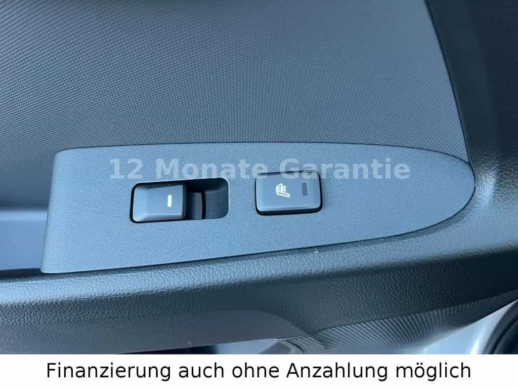 Kia Sportage 2.0 GDI AWD Spirit Panorama-Dach Navi 11/2015-photo-30