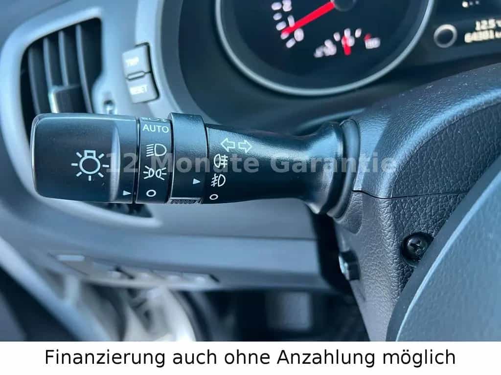 Kia Sportage 2.0 GDI AWD Spirit Panorama-Dach Navi 11/2015-photo-32