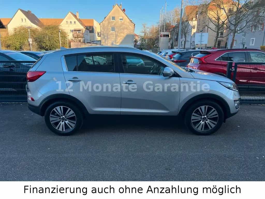 Kia Sportage 2.0 GDI AWD Spirit Panorama-Dach Navi 11/2015-photo-5