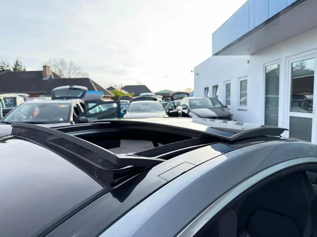 Mercedes-Benz E-Class 200 7-G AMG Sport-Paket PANO Ha&Ka KAMERA ILS 01/2016-photo-13