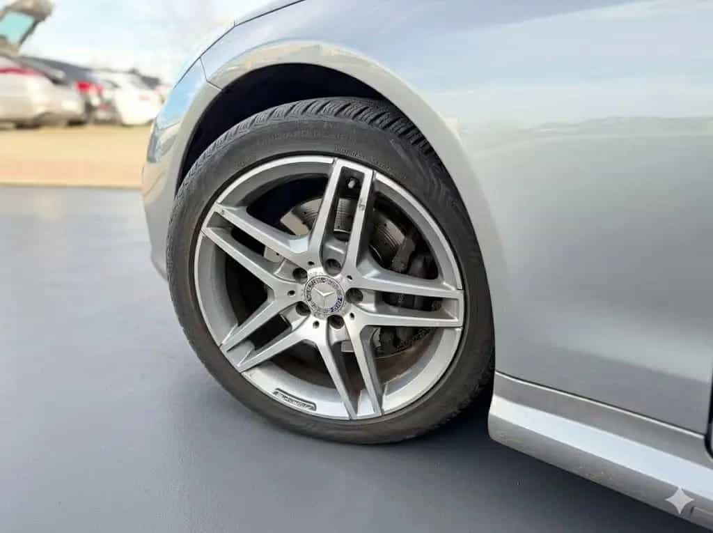 Mercedes-Benz E-Class 200 7-G AMG Sport-Paket PANO Ha&Ka KAMERA ILS 01/2016-photo-4