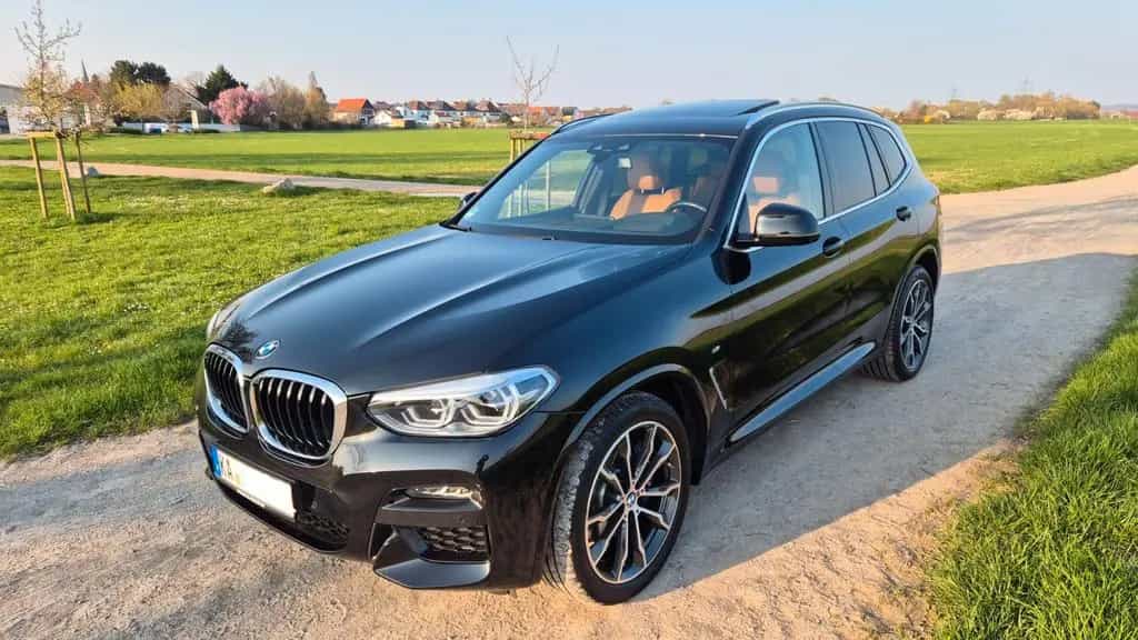 BMW X3 xDrive30d M SPORT AT,Pano,HUD,H&K,STHZ,AdFW 09/2020-photo-1
