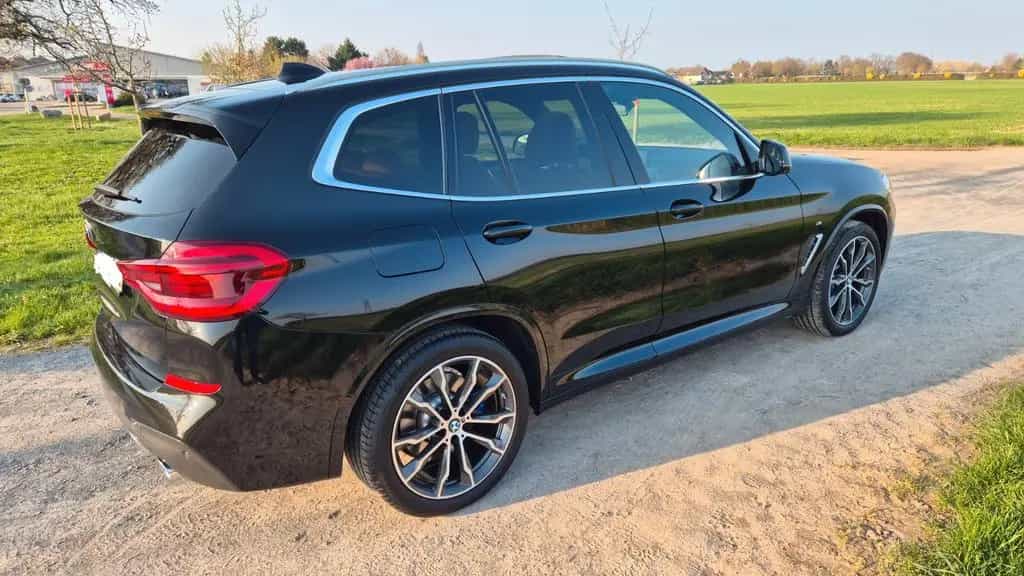 BMW X3 xDrive30d M SPORT AT,Pano,HUD,H&K,STHZ,AdFW 09/2020-photo-2