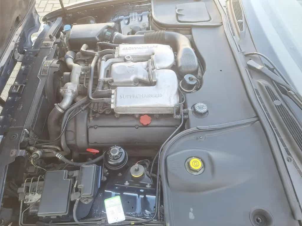 Jaguar XJR 4.0 V8 Kompressor , TÜV neu, guter Zustand 02/1998-photo-13