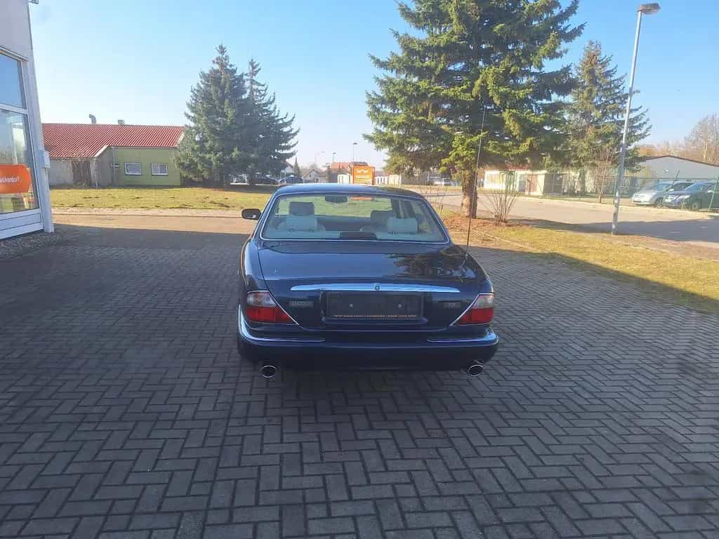 Jaguar XJR 4.0 V8 Kompressor , TÜV neu, guter Zustand 02/1998-photo-4