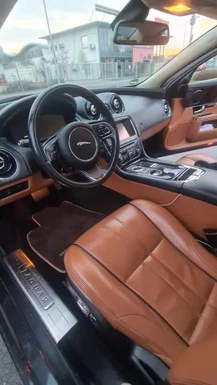 Jaguar XJ Premium Luxury 3.0 V6 Diesel S Premium Luxury 06/2011-photo-2