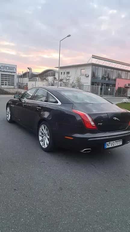 Jaguar XJ Premium Luxury 3.0 V6 Diesel S Premium Luxury 06/2011-photo-4